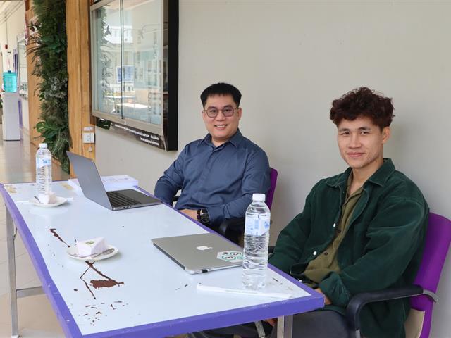 คณะรัฐศาสตร์และสังคมศาสตร์ 