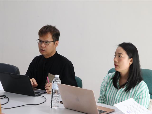 คณะรัฐศาสตร์และสังคมศาสตร์ 