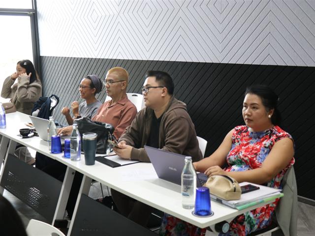 ฝ่ายวิจัย คณะศิลปศาสตร์ จัดเวทีแลกเปลี่ยนเรียนรู้ “แบ่งปันประสบการณ์การวิจัย เพื่อสร้างแรงบันดาลใจ ขยายเครือข่าย และยกระดับคุณภาพผลงานวิจัย”