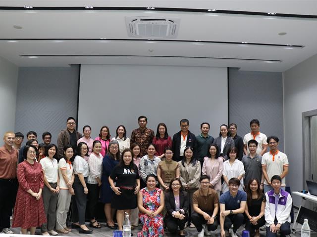ฝ่ายวิจัย คณะศิลปศาสตร์ จัดเวทีแลกเปลี่ยนเรียนรู้ “แบ่งปันประสบการณ์การวิจัย เพื่อสร้างแรงบันดาลใจ ขยายเครือข่าย และยกระดับคุณภาพผลงานวิจัย”