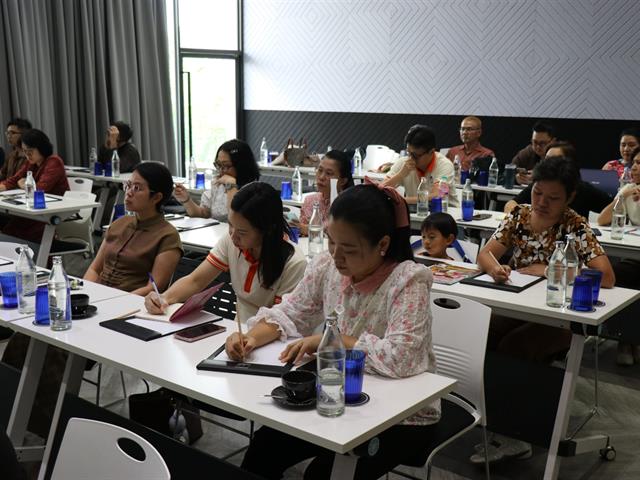 ฝ่ายวิจัย คณะศิลปศาสตร์ จัดเวทีแลกเปลี่ยนเรียนรู้ “แบ่งปันประสบการณ์การวิจัย เพื่อสร้างแรงบันดาลใจ ขยายเครือข่าย และยกระดับคุณภาพผลงานวิจัย”