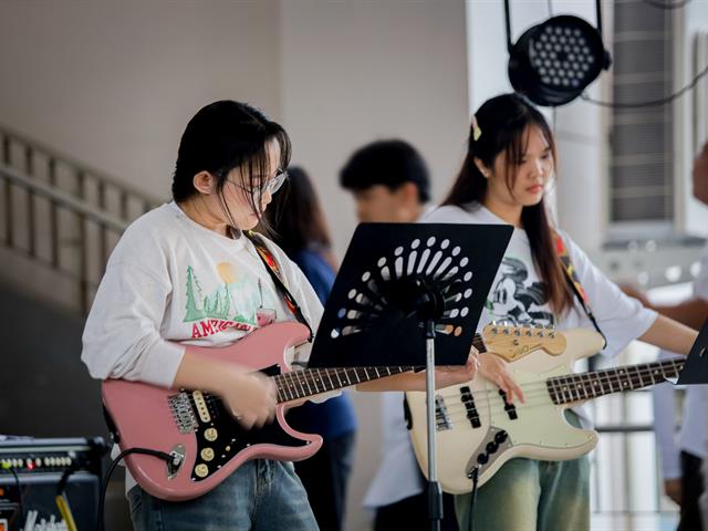 โรงเรียนสาธิตมหาวิทยาลัยพะเยา 