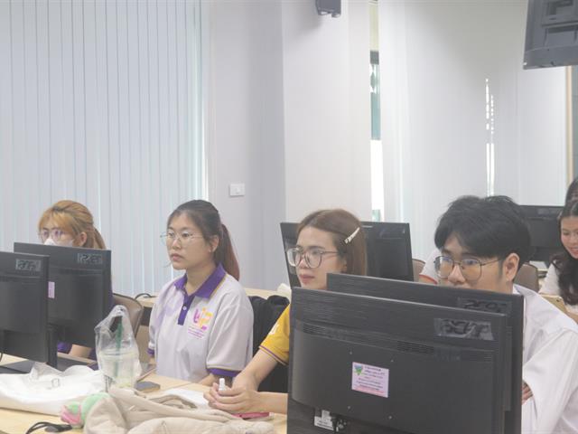 สาขาวิชาภาษาจีน คณะศิลปศาสตร์ ให้การต้อนรับบริษัท E-Optolink (ประเทศไทย)