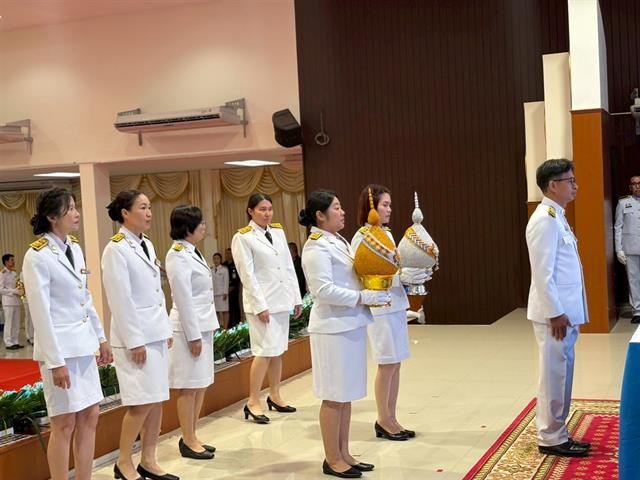เฉลิมพระเกียรติสมเด็จพระนางเจ้าสิริกิติ์ พระบรมราชินีนาถ พระบรมราชชนนีพันปีหลวง
