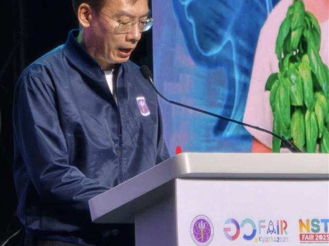 มหาวิทยาลัยพะเยา ร่วมพิธีเปิดงาน “อว.แฟร์ 2025”  และ “มหกรรมวิทยาศาสตร์และเทคโนโลยีแห่งชาติ ประจำปี 2568”  พร้อมร่วมแสดงผลงานวิจัยและนวัตกรรม