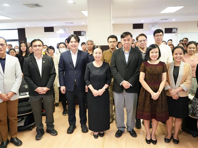 การใช้ AI เพื่อพัฒนาหลักสูตรให้ทันสมัย