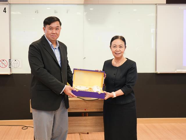 การใช้ AI เพื่อพัฒนาหลักสูตรให้ทันสมัย