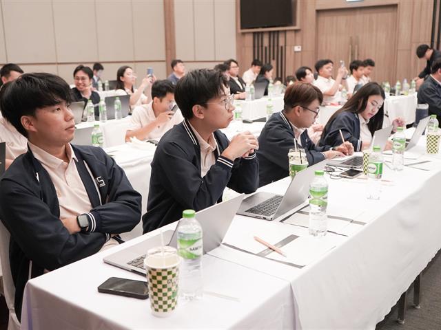 ศูนย์บริการเทคโนโลยีสารสนเทศและการสื่อสาร  จัดสัมมนา ‘พลิกโฉมงาน IT ด้วย AI’ เสริมทักษะบุคลากร