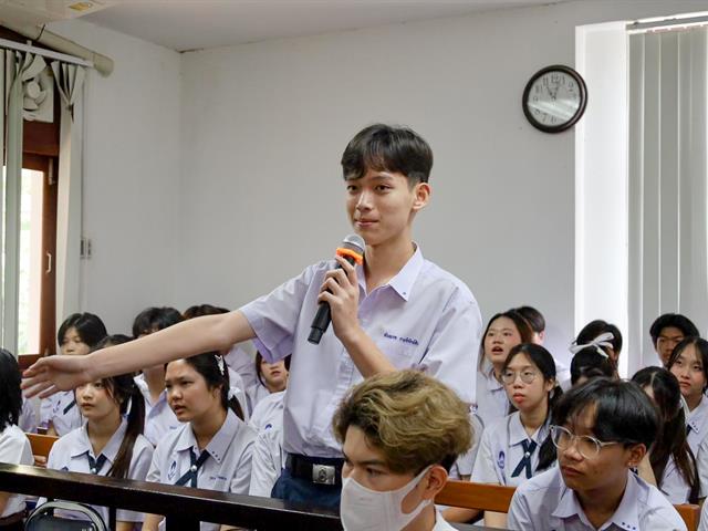 โรงเรียนสาธิตมหาวิทยาลัยพะเยา 