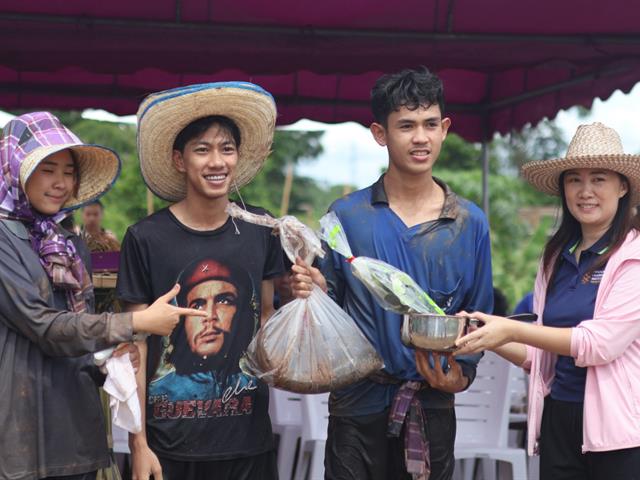 กิจกรรมดำนา