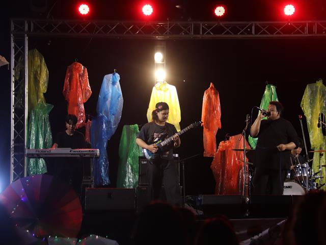 raincoat