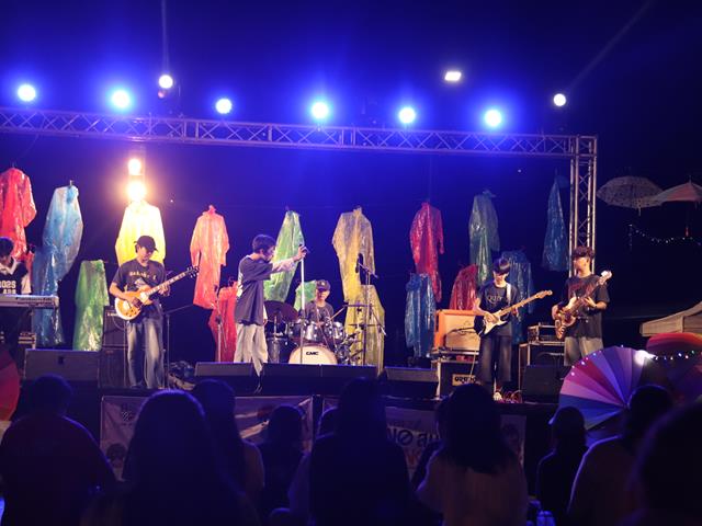 raincoat