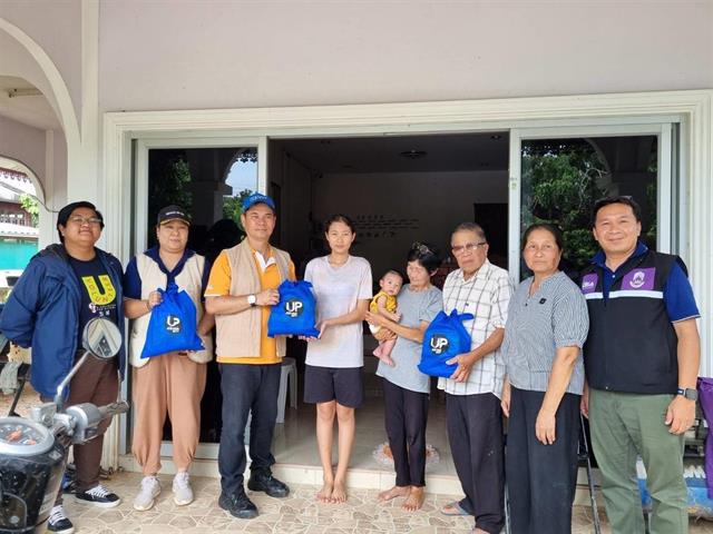 UP Extends Aid to Staff and Students Affected by Floods in Phayao and Nan Provinces