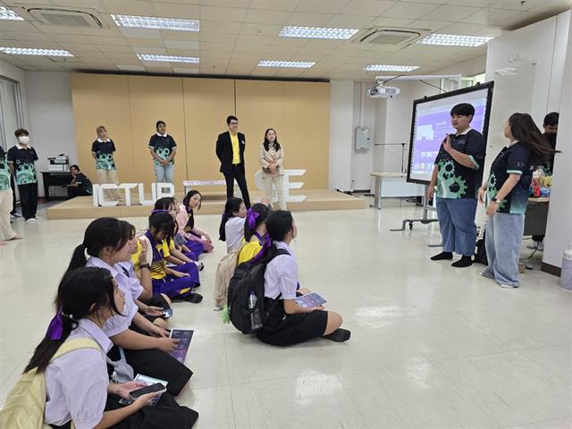 Show Case ICT Festival