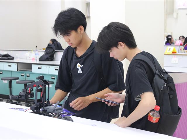โรงเรียนสาธิตมหาวิทยาลัยพะเยา 