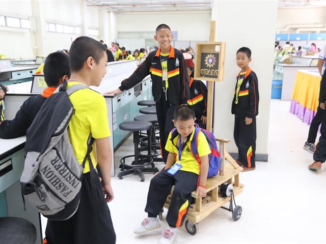 โรงเรียนสาธิตมหาวิทยาลัยพะเยา 