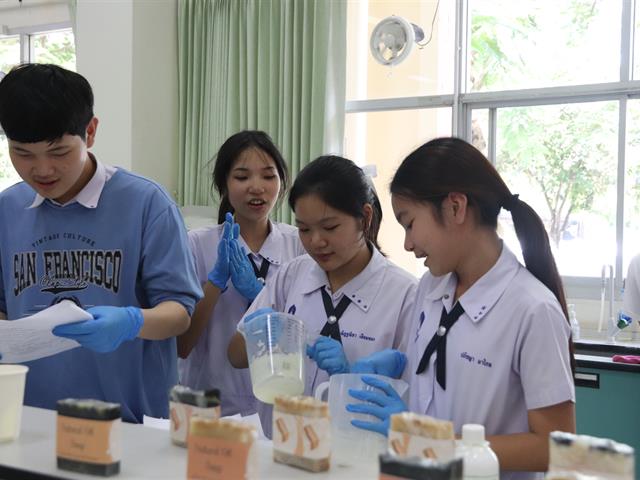 โรงเรียนสาธิตมหาวิทยาลัยพะเยา 