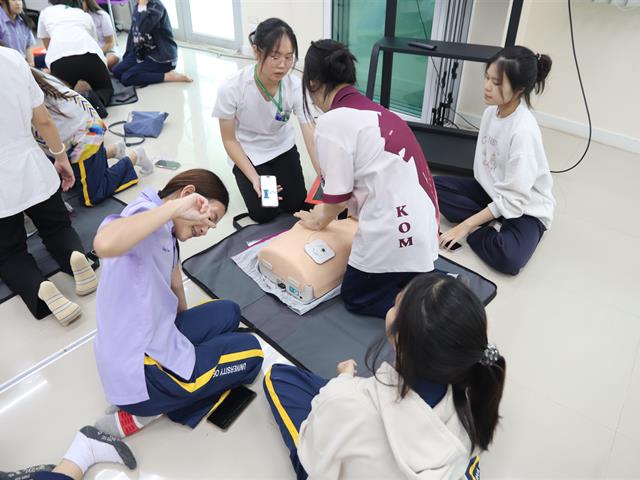 โรงเรียนสาธิตมหาวิทยาลัยพะเยา 