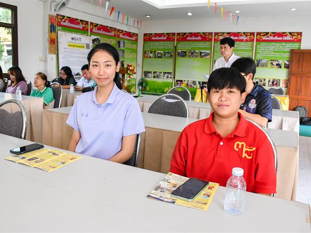 วิทยาลัยการศึกษา ดำเนินโครงการอนุรักษ์และสืบสานภูมิปัญญาท้องถิ่นเพื่อการพัฒนาชุมชน ณ ศูนย์เรียนรู้วัฒนธรรมและภูมิปัญญาตำบลดอกคำใต้