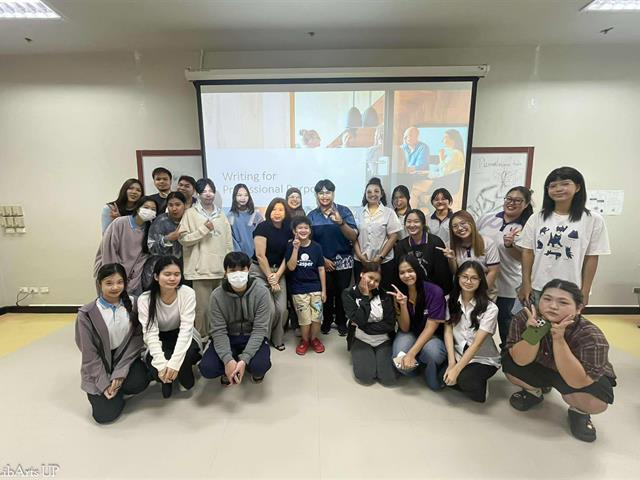 สาขาวิชาอังกฤษ คณะศิลปศาสตร์ จัดโครงการ “อบรมเพื่อพัฒนาทักษะวิชาเอก สาขาวิชาภาษาอังกฤษ สำหรับ 4 ชั้นปี”