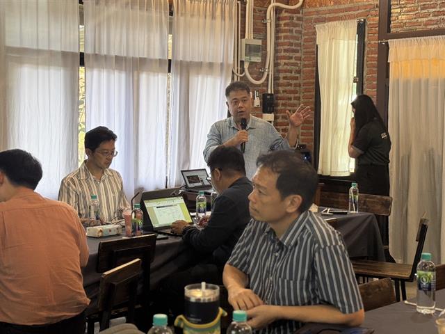 คณะวิศวกรรมศาสตร์ จัดประชุมทบทวนและจัดทำแผนยุทธศาสตร์ ระดมความคิดเห็นในการกำหนดทิศทางพัฒนาเชิงยุทธศาสตร์