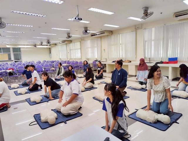สาขาวิชาภาษาฝรั่งเศส คณะศิลปศาสตร์ จัดโครงการภาษาฝรั่งเศสเพื่อวิชาชีพ “การปฐมพยาบาลเบื้องต้นและการช่วยเหลือการฟื้นคืนชีพ”