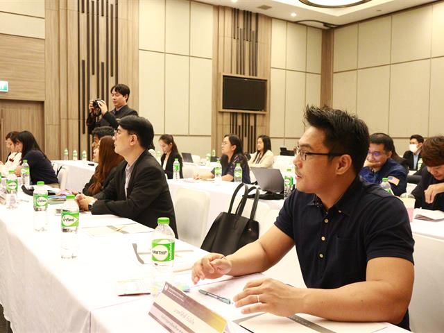 โรงเรียนสาธิตมหาวิทยาลัยพะเยา จัดโครงการสัมมนาการจัดการเรียนการสอนห้องเรียน วมว. พร้อมกับพัฒนาอาจารย์ประจำชั้นและอาจารย์ที่ปรึกษาโครงงาน