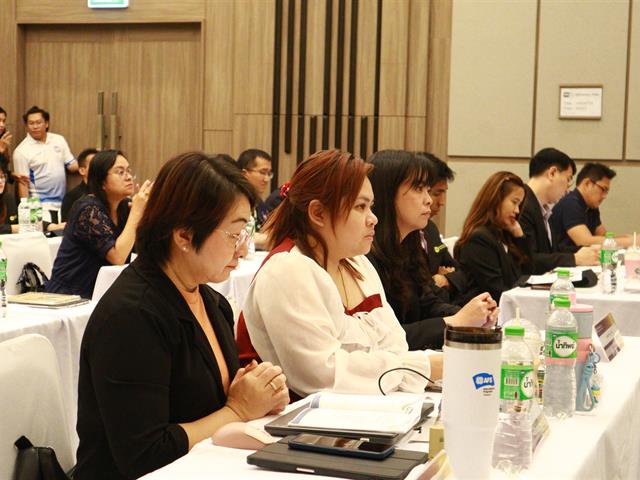โรงเรียนสาธิตมหาวิทยาลัยพะเยา จัดโครงการสัมมนาการจัดการเรียนการสอนห้องเรียน วมว. พร้อมกับพัฒนาอาจารย์ประจำชั้นและอาจารย์ที่ปรึกษาโครงงาน