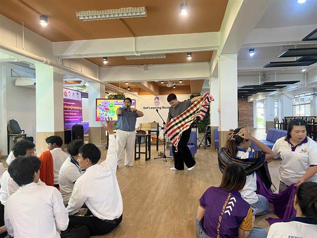 คณะสาธารณสุขศาสตร์ จัดกิจกรรมพัฒนาผู้นำนิสิต "สร้างสรรค์ คิดทันโลก สื่อสารอย่างมืออาชีพ"