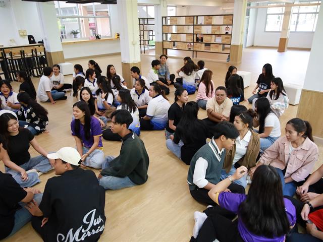 คณะสาธารณสุขศาสตร์ จัดกิจกรรมพัฒนาผู้นำนิสิต "สร้างสรรค์ คิดทันโลก สื่อสารอย่างมืออาชีพ"