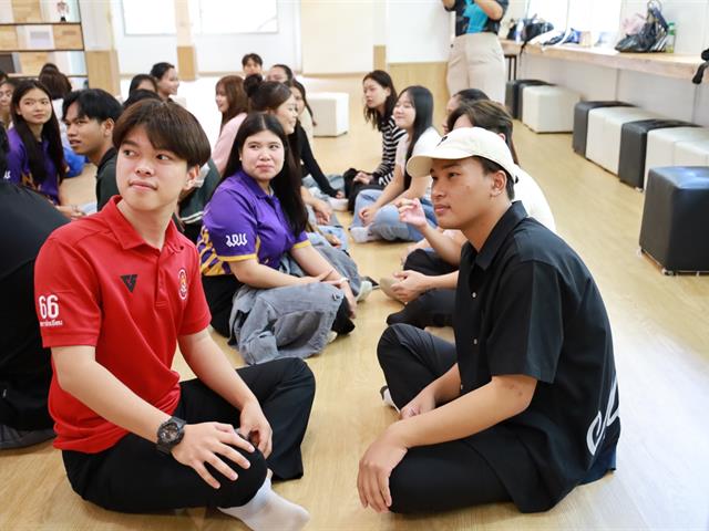 คณะสาธารณสุขศาสตร์ จัดกิจกรรมพัฒนาผู้นำนิสิต "สร้างสรรค์ คิดทันโลก สื่อสารอย่างมืออาชีพ"