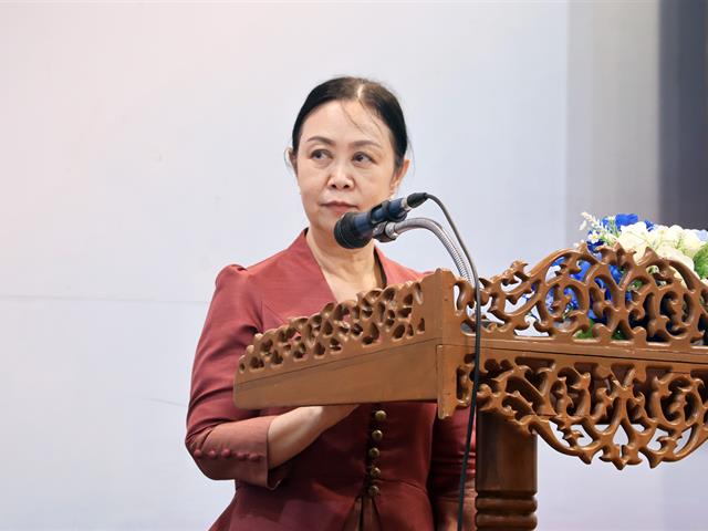 คณะรัฐศาสตร์และสังคมศาสตร์ 