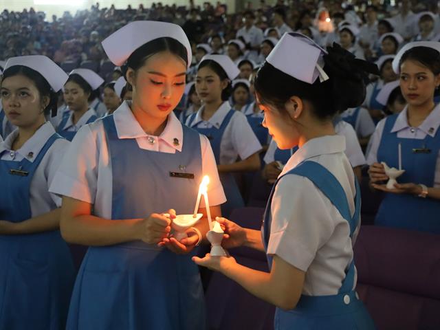 พิธีมอบหมวกและเข็มชั้นปีนิสิตสาขาพยาบาลศาสตร์ ประจำปีการศึกษา 2568
