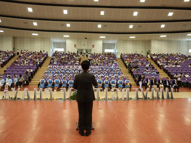 พิธีมอบหมวกและเข็มชั้นปีนิสิตสาขาพยาบาลศาสตร์ ประจำปีการศึกษา 2568