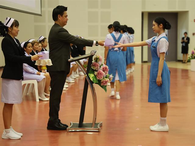 พิธีมอบหมวกและเข็มชั้นปีนิสิตสาขาพยาบาลศาสตร์ ประจำปีการศึกษา 2568