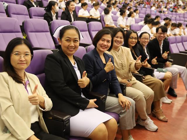 พิธีมอบหมวกและเข็มชั้นปีนิสิตสาขาพยาบาลศาสตร์ ประจำปีการศึกษา 2568