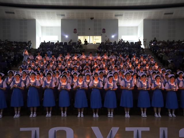 พิธีมอบหมวกและเข็มชั้นปีนิสิตสาขาพยาบาลศาสตร์ ประจำปีการศึกษา 2568