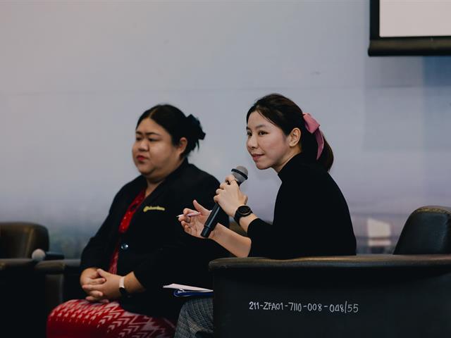 คณะรัฐศาสตร์และสังคมศาสตร์ 