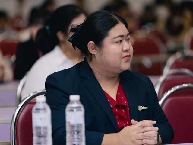 คณะรัฐศาสตร์และสังคมศาสตร์ 