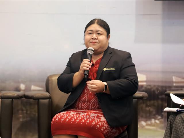 คณะรัฐศาสตร์และสังคมศาสตร์ 