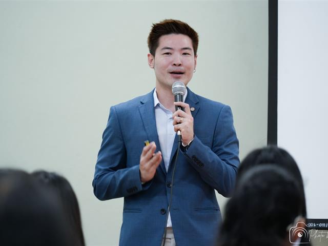 คณะบริหารธุรกิจและนิเทศศาสตร์  