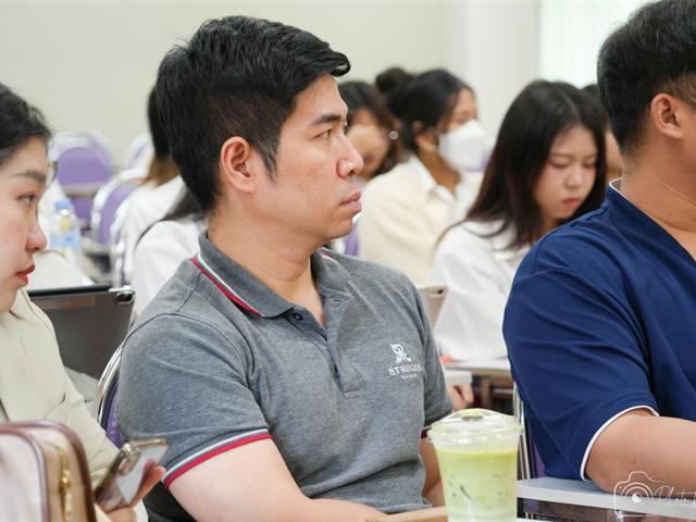 คณะบริหารธุรกิจและนิเทศศาสตร์  