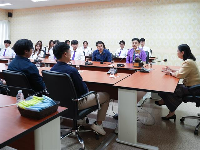 อธิการบดีมหาวิทยาลัยพะเยา แสดงความยินดีกับนิสิตคณะวิศวกรรมศาสตร์  และคณะสถาปัตยกรรมศาสตร์และศิลปกรรมศาสตร์ คว้ารางวัลการแข่งขันระดับประเทศ