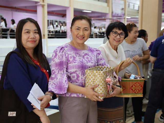 กิจกรรมทำบุญตักบาตรข้าวสารอาหารแห้ง และพิธีทำบุญสืบชะตา เนื่องในวันคล้ายวันสถาปนาคณะพยาบาลศาสตร์ ครบรอบ ๒๒ ปี
