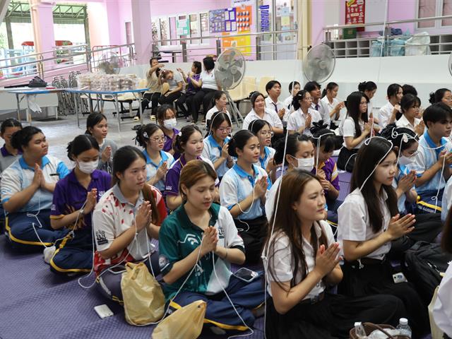 กิจกรรมทำบุญตักบาตรข้าวสารอาหารแห้ง และพิธีทำบุญสืบชะตา เนื่องในวันคล้ายวันสถาปนาคณะพยาบาลศาสตร์ ครบรอบ ๒๒ ปี
