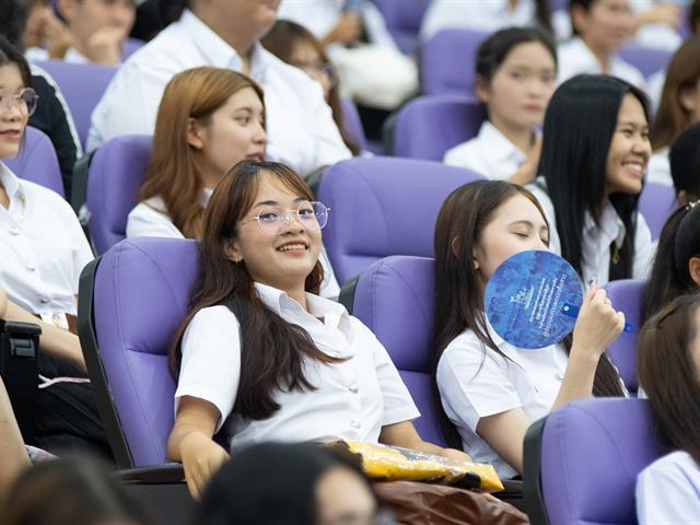 คณะบริหารธุรกิจและนิเทศศาสตร์  