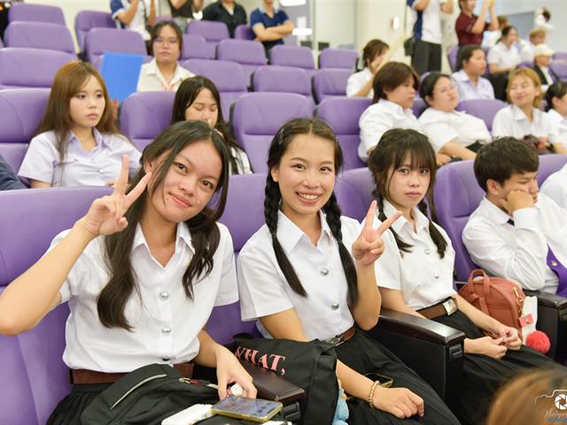 คณะบริหารธุรกิจและนิเทศศาสตร์  