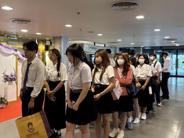 คณะบริหารธุรกิจและนิเทศศาสตร์  