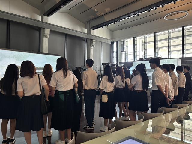 คณะบริหารธุรกิจและนิเทศศาสตร์  