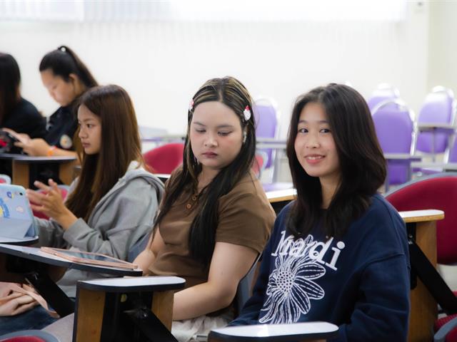 คณะบริหารธุรกิจและนิเทศศาสตร์  